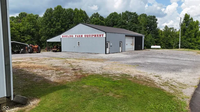 $164,900 | 14071 Goodner Road, Dillsboro, IN 47018