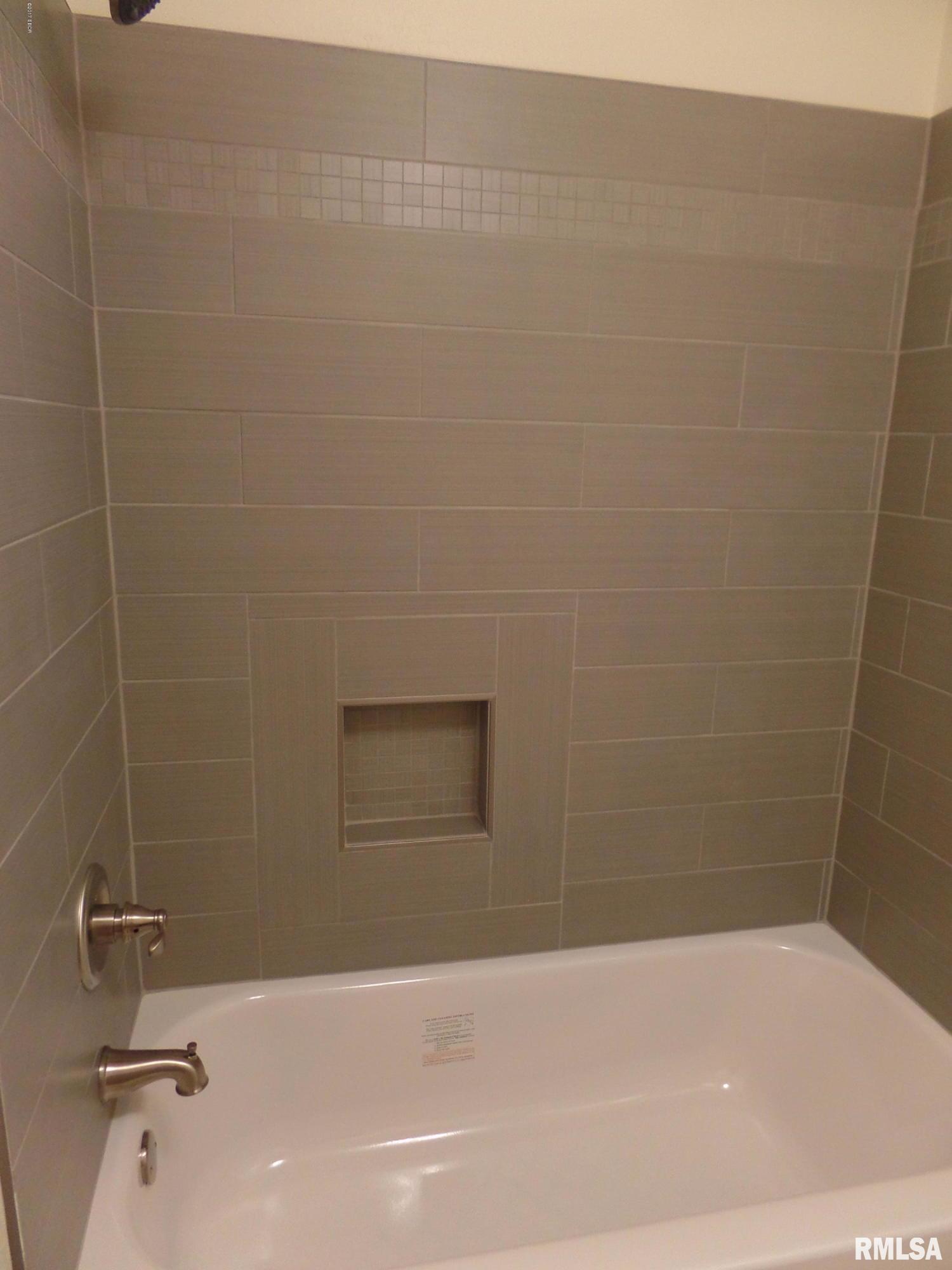295 Woodlake Road Eldorado, IL 62930 - Photo 20 of 27 Gallery Image 20