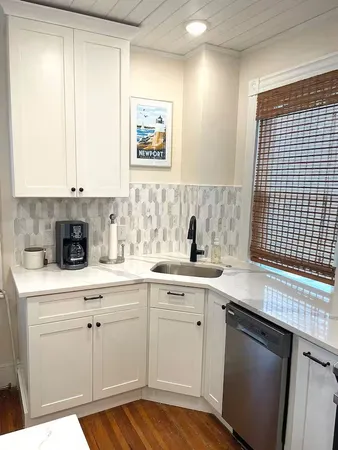 $3,100 | 41 Merton Road, Unit 2, Newport, RI 02840