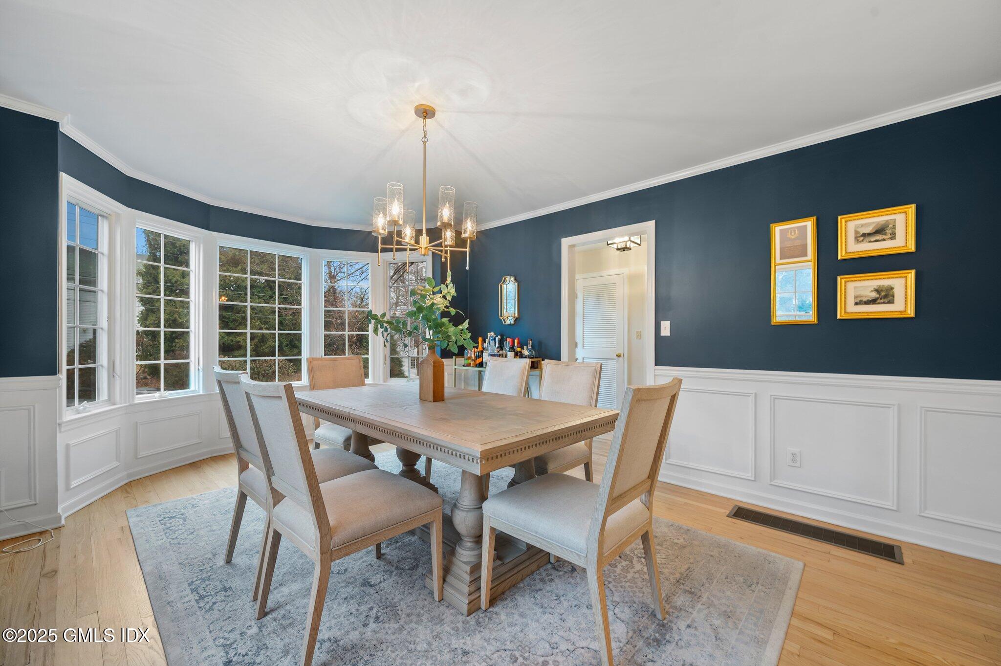 6 Echo Drive Darien, CT 06820 - Photo 11 of 35 19-web-or-mls-6-echo-dr