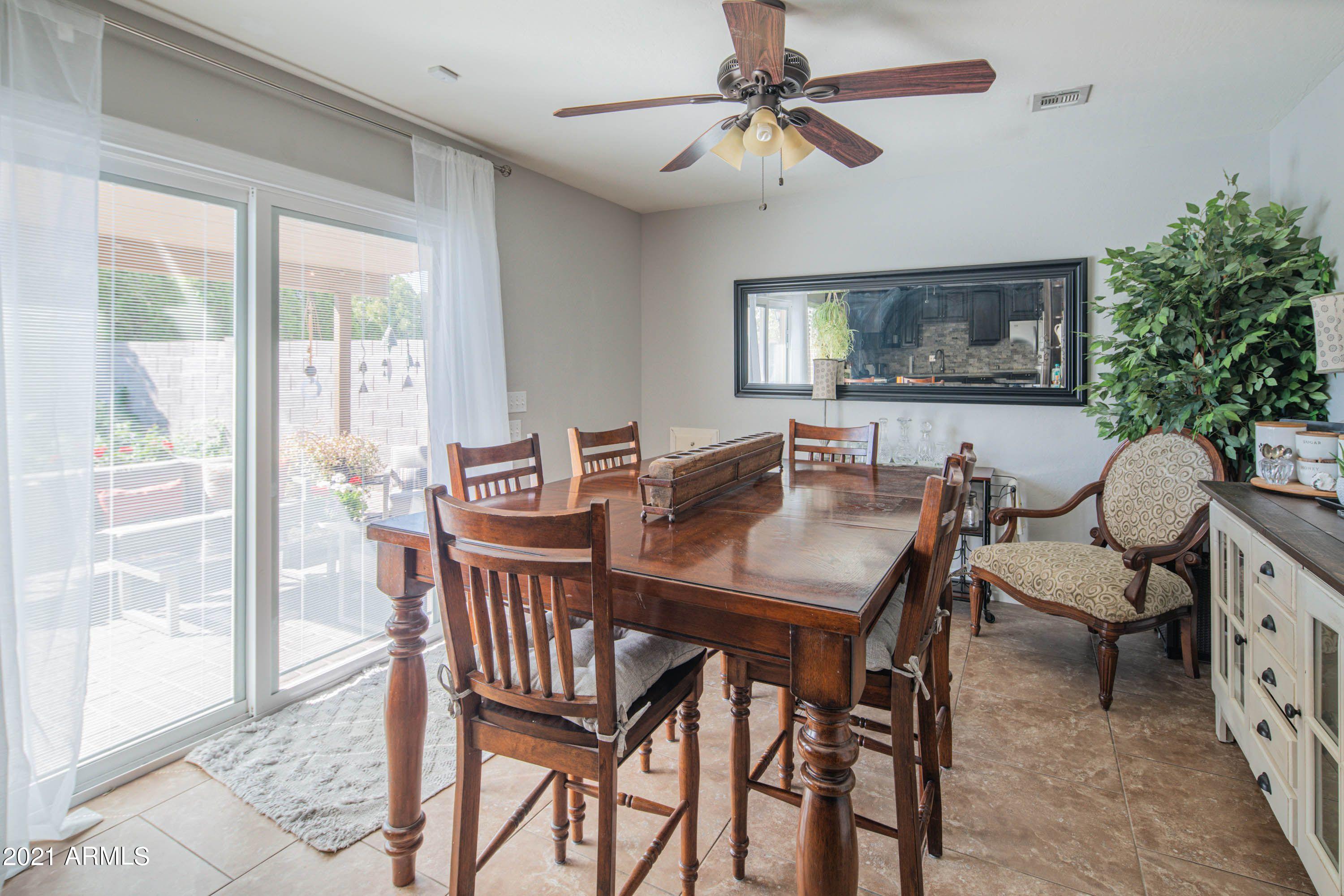 1537 West Escuda Road Phoenix, AZ 85027 - Photo 17 of 37 esc dining