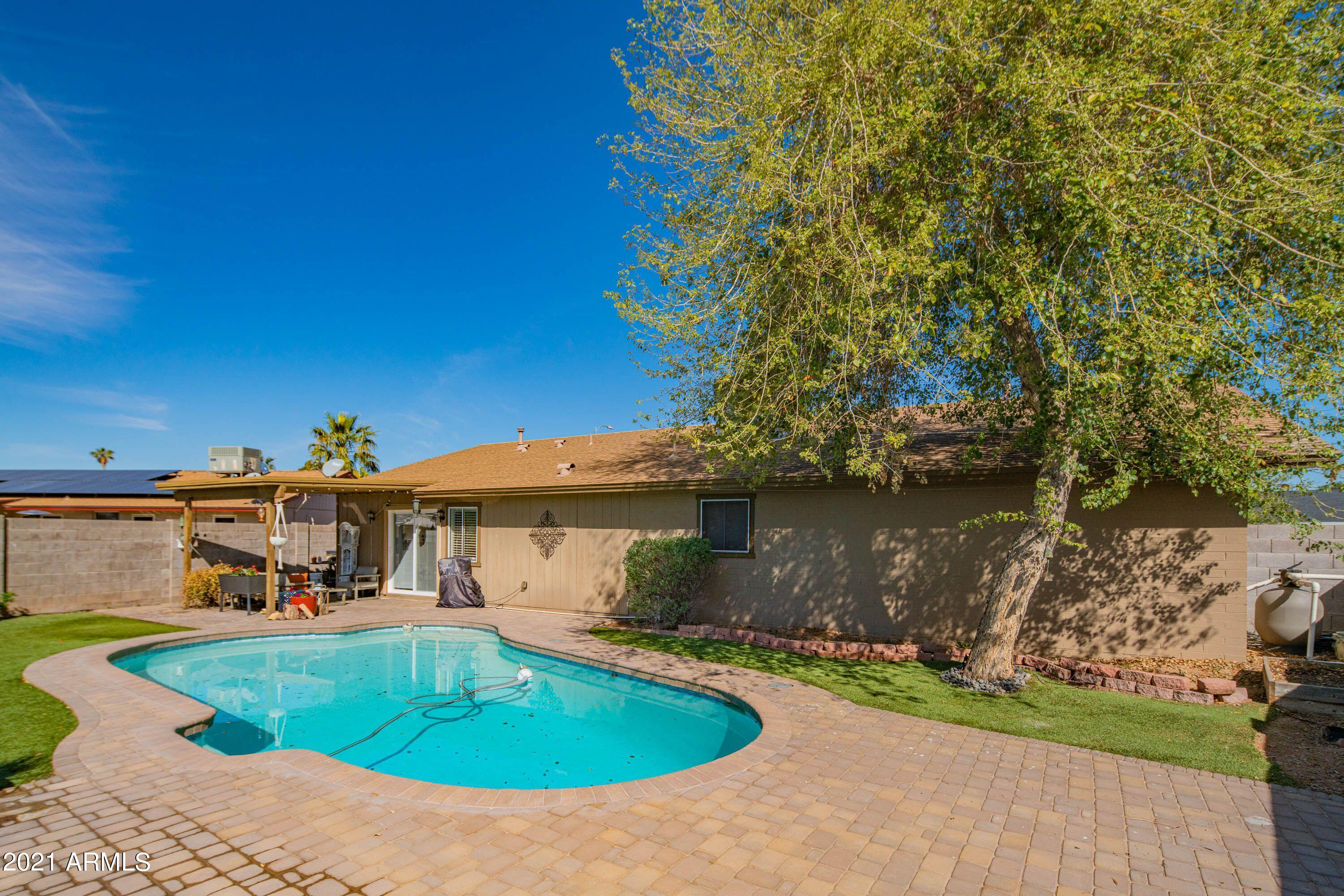 1537 West Escuda Road Phoenix, AZ 85027 - Photo 32 of 37 esc pool 2
