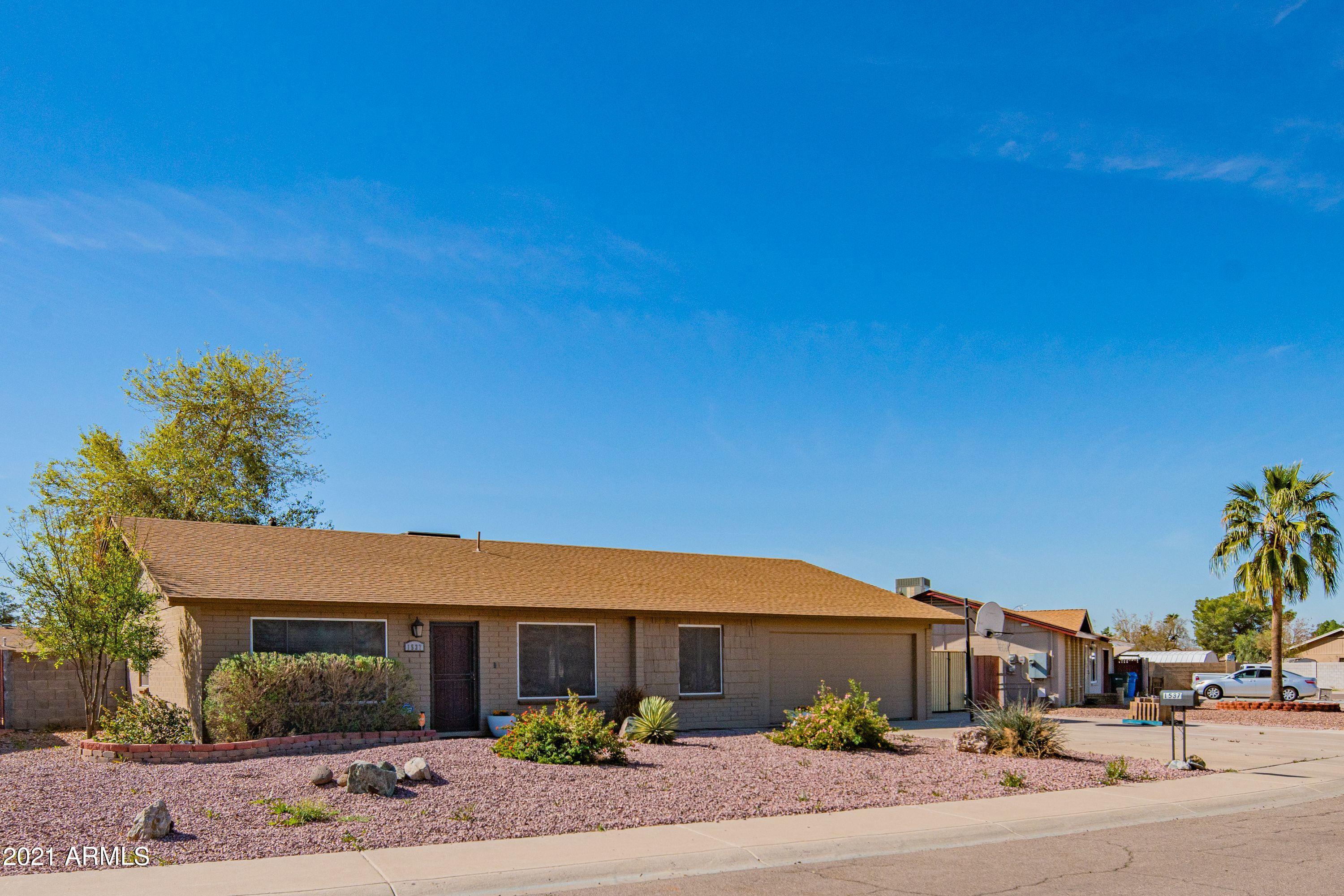 1537 West Escuda Road Phoenix, AZ 85027 - Photo 7 of 37 Escuda front 6