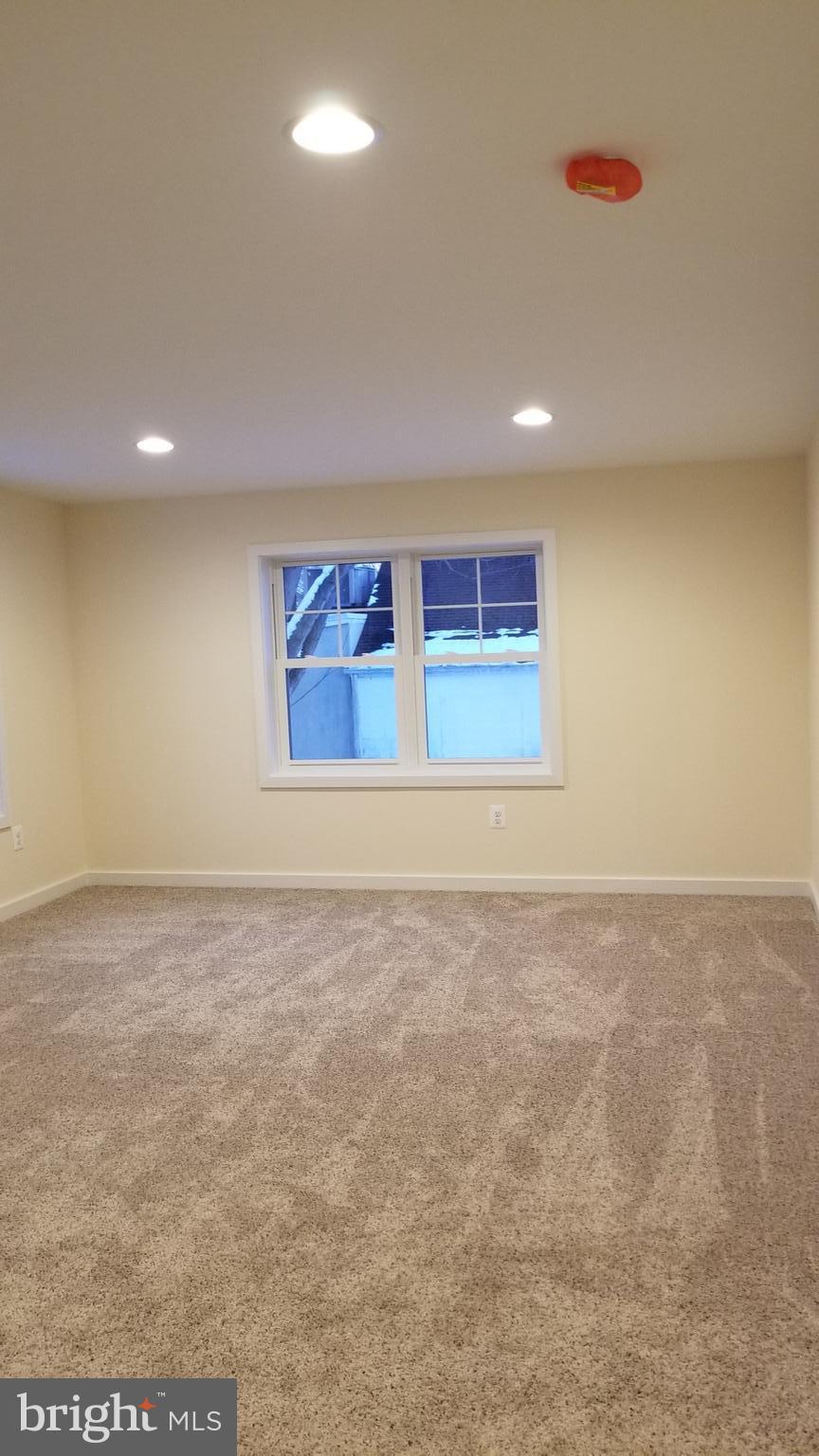 7821 Rocky Springs Road Frederick, MD 21702 - Photo 13 of 30 Great size master bedroom