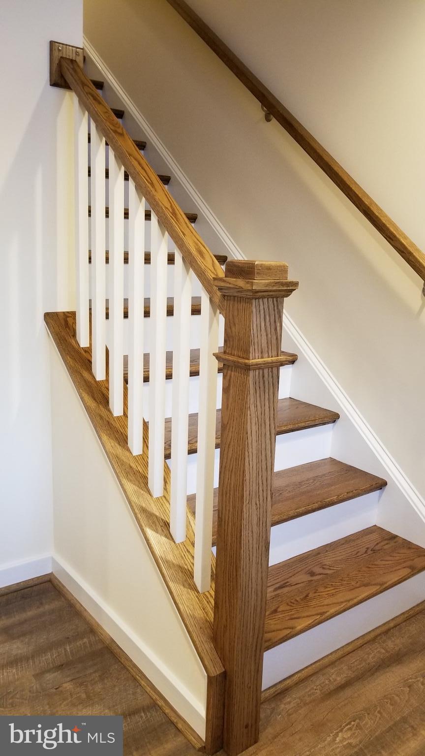 7821 Rocky Springs Road Frederick, MD 21702 - Photo 4 of 30 Fine craftsmanship