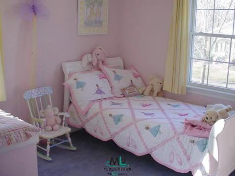 264 Fisher Road Grosse Pointe, MI 48230 - Photo 9 of 9 809269-8.JPG