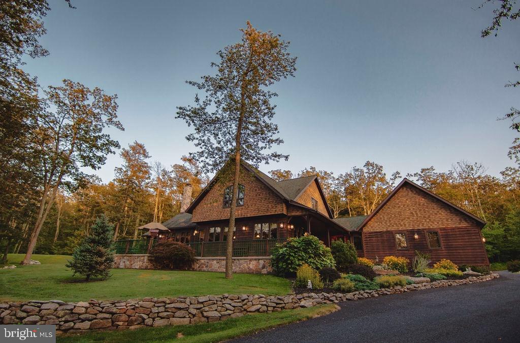 786 High Mountain Road Gardners, PA 17324 - Photo 1 of 51 Gallery Image 1
