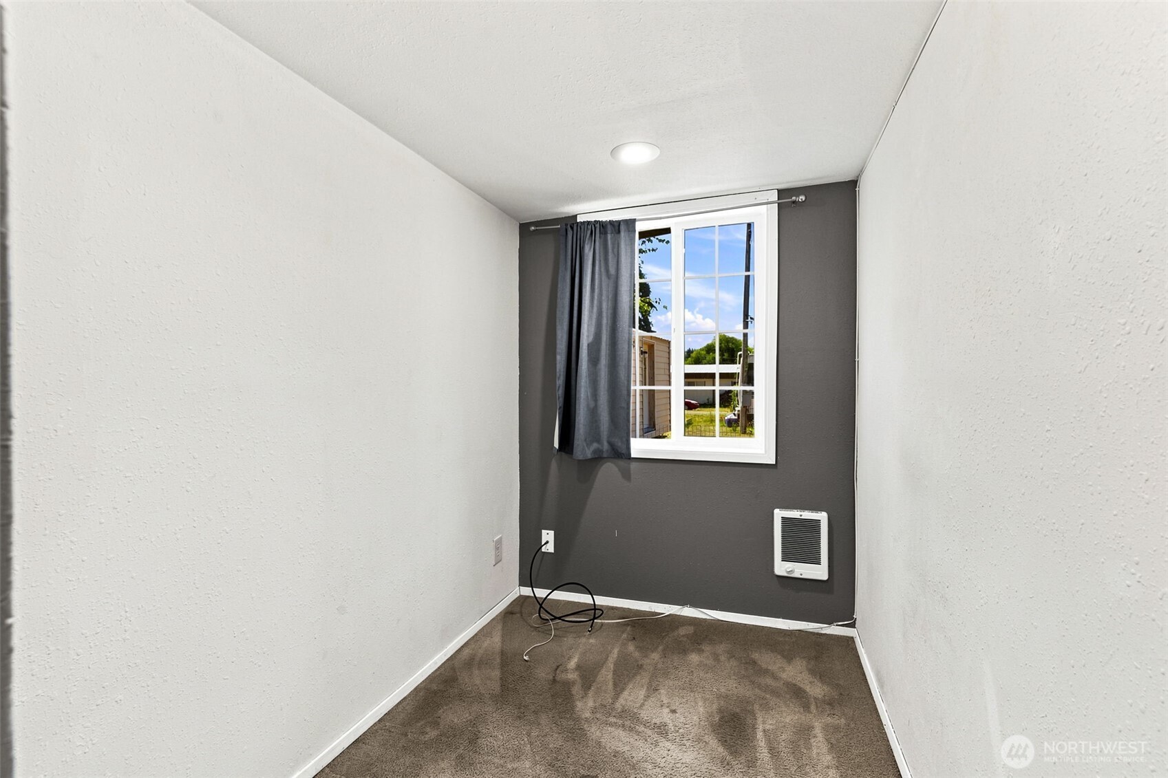 158 Gharet Road Randle, WA 98377 - Photo 17 of 25 a view of an empty room and window