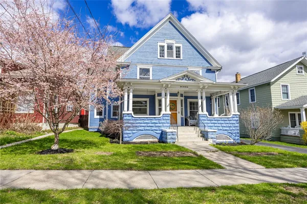 $279,900 | 222 William Street, Geneva City, NY 14456