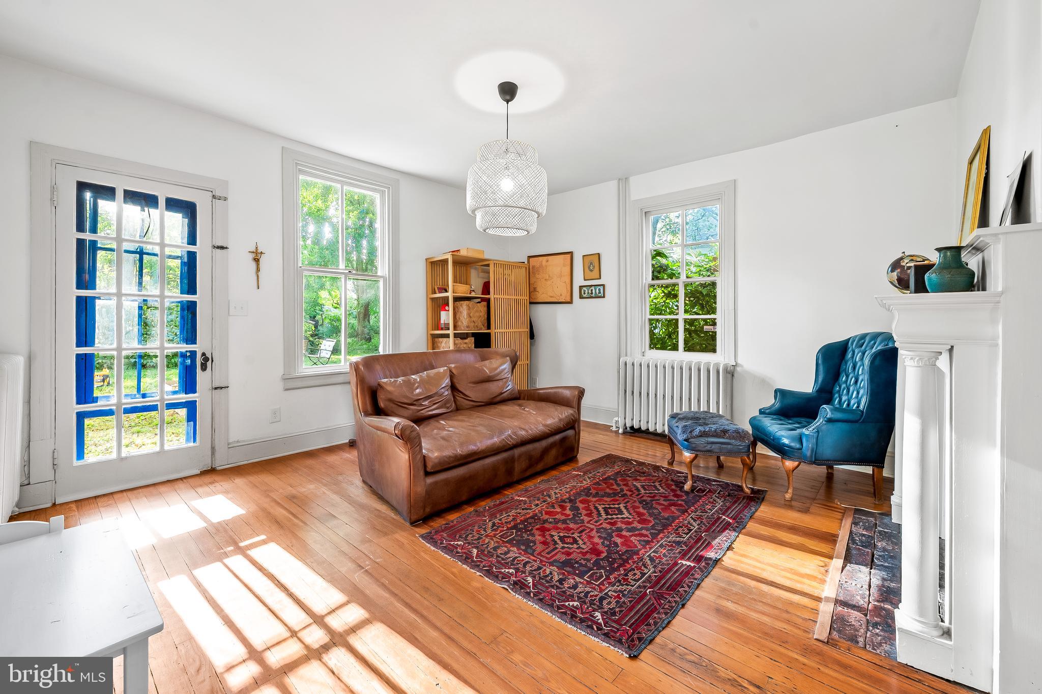 5602 Wexford Road Baltimore, MD 21209 - Photo 15 of 38