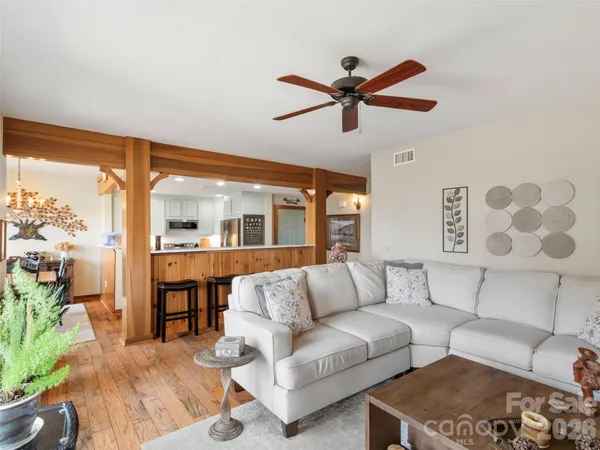 $375,000 | 61 Creekside Way, Unit G101, Burnsville, NC 28714