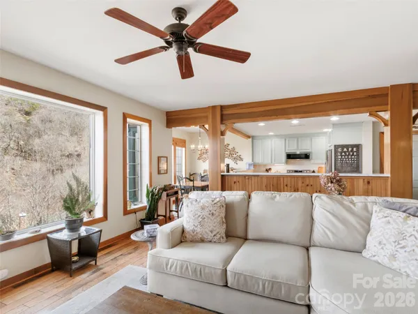 $375,000 | 61 Creekside Way, Unit G101, Burnsville, NC 28714