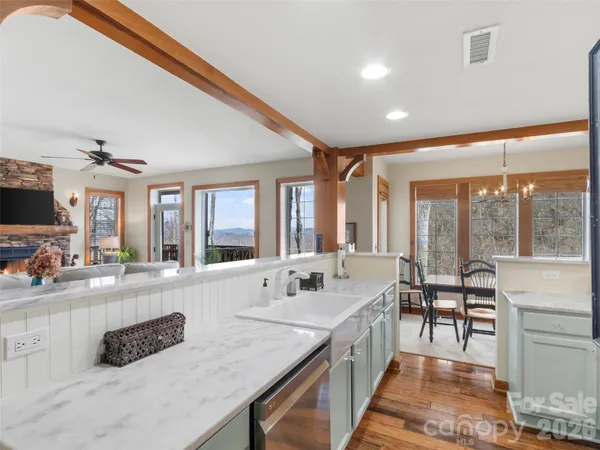 $375,000 | 61 Creekside Way, Unit G101, Burnsville, NC 28714