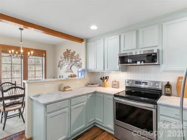 $375,000 | 61 Creekside Way, Unit G101, Burnsville, NC 28714