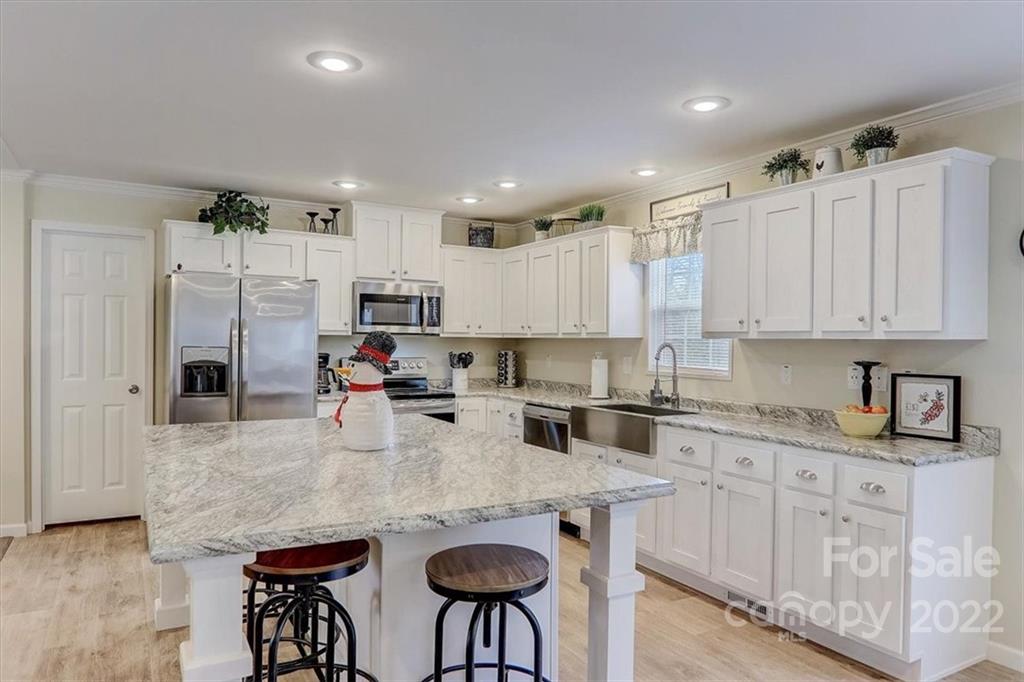 2012 New Stock Road Weaverville, NC 28787 - Photo 25 of 45 Gallery Image 25