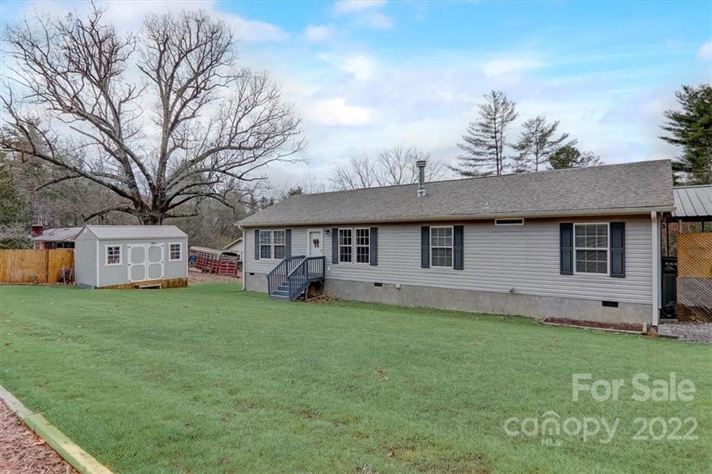 2012 New Stock Road Weaverville, NC 28787 - Photo 4 of 45 Gallery Image 4