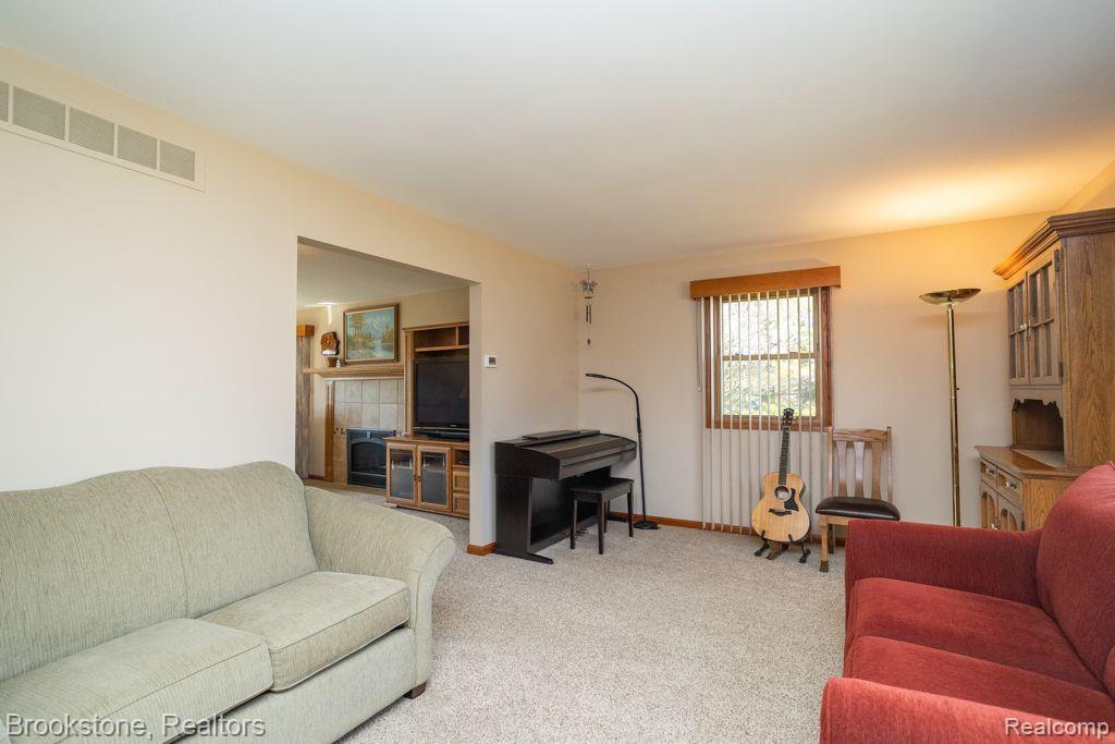 22480 33 Mile Road Armada, MI 48005 - Photo 22 of 62