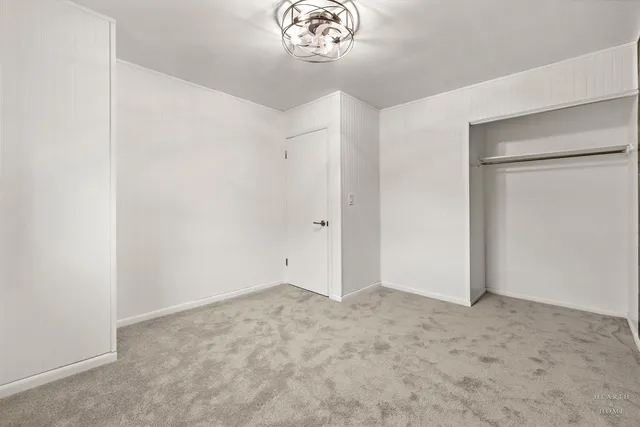 $319,900 | 421 Lake Avenue, Crystal Lake, IL 60014