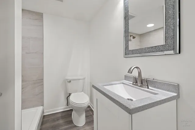 $319,900 | 421 Lake Avenue, Crystal Lake, IL 60014