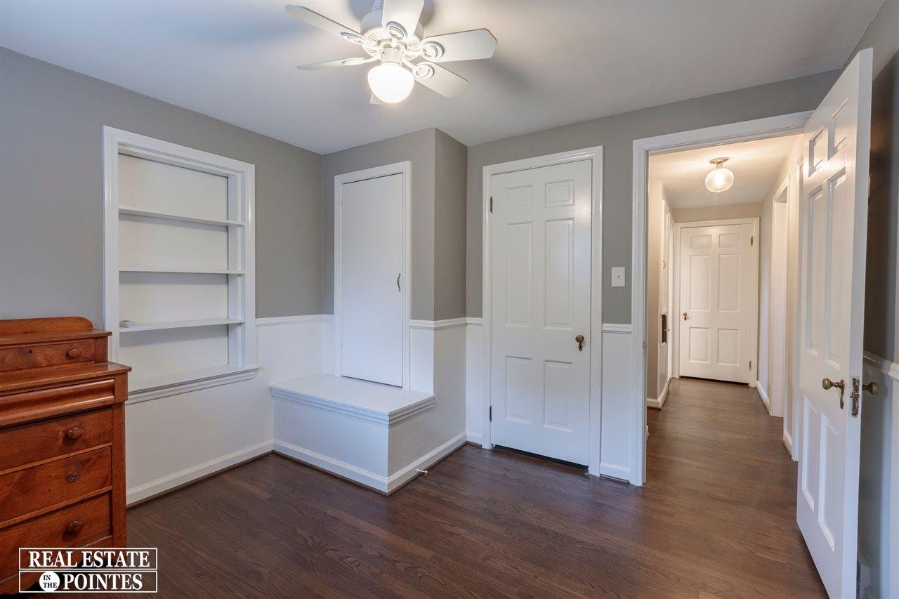 1901 Severn Road Grosse Pointe Woods, MI 48236 - Photo 21 of 37