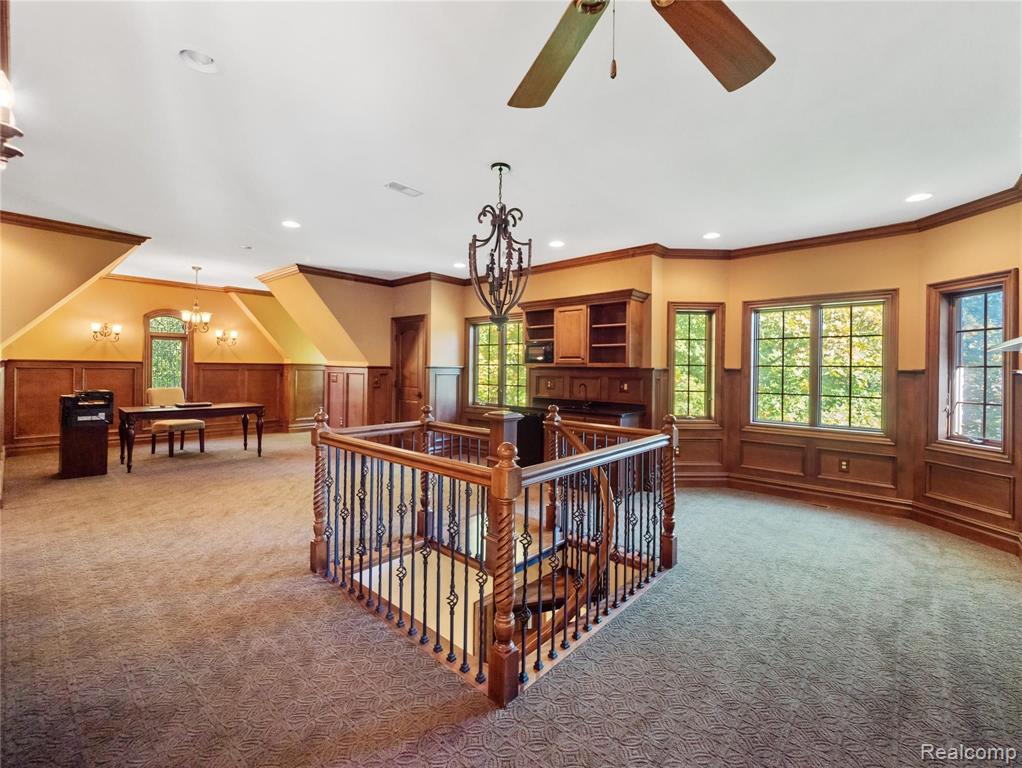 36663 Howard Road Farmington, MI 48331 - Photo 10 of 47