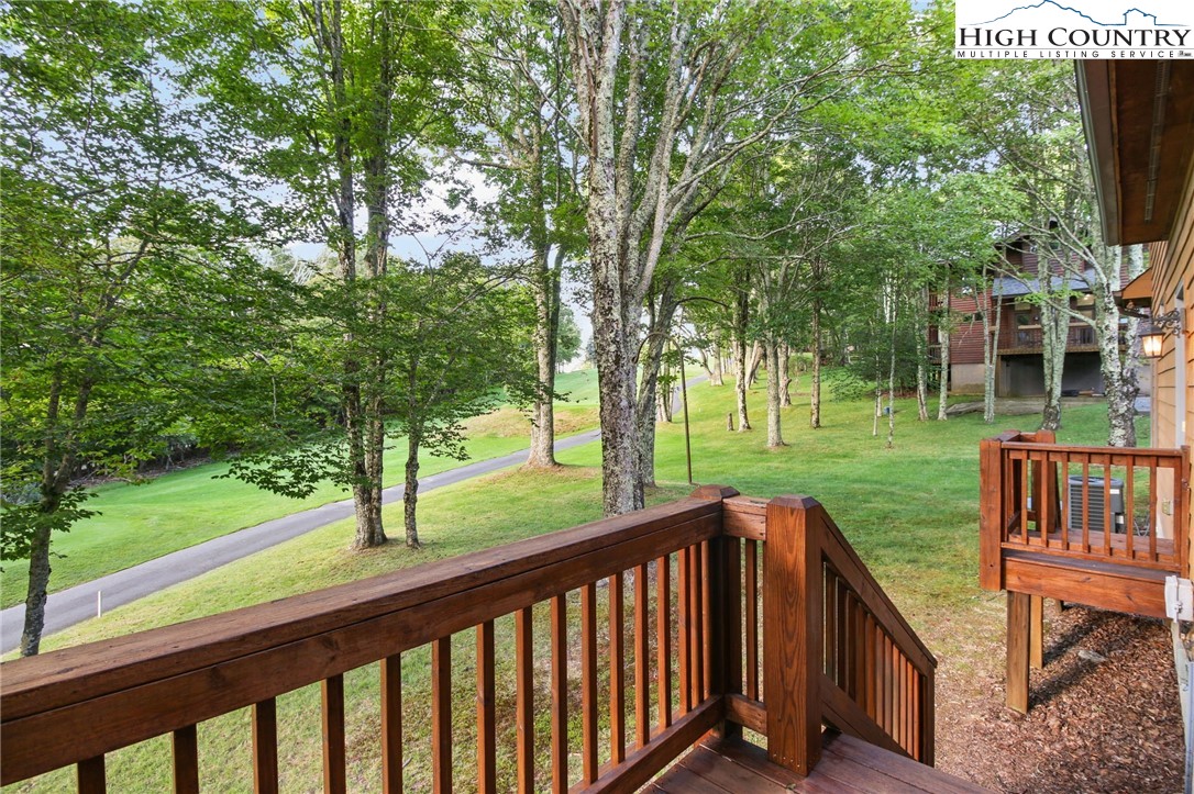 105 Old Field Road Beech Mountain, NC 28604 - Photo 9 of 43