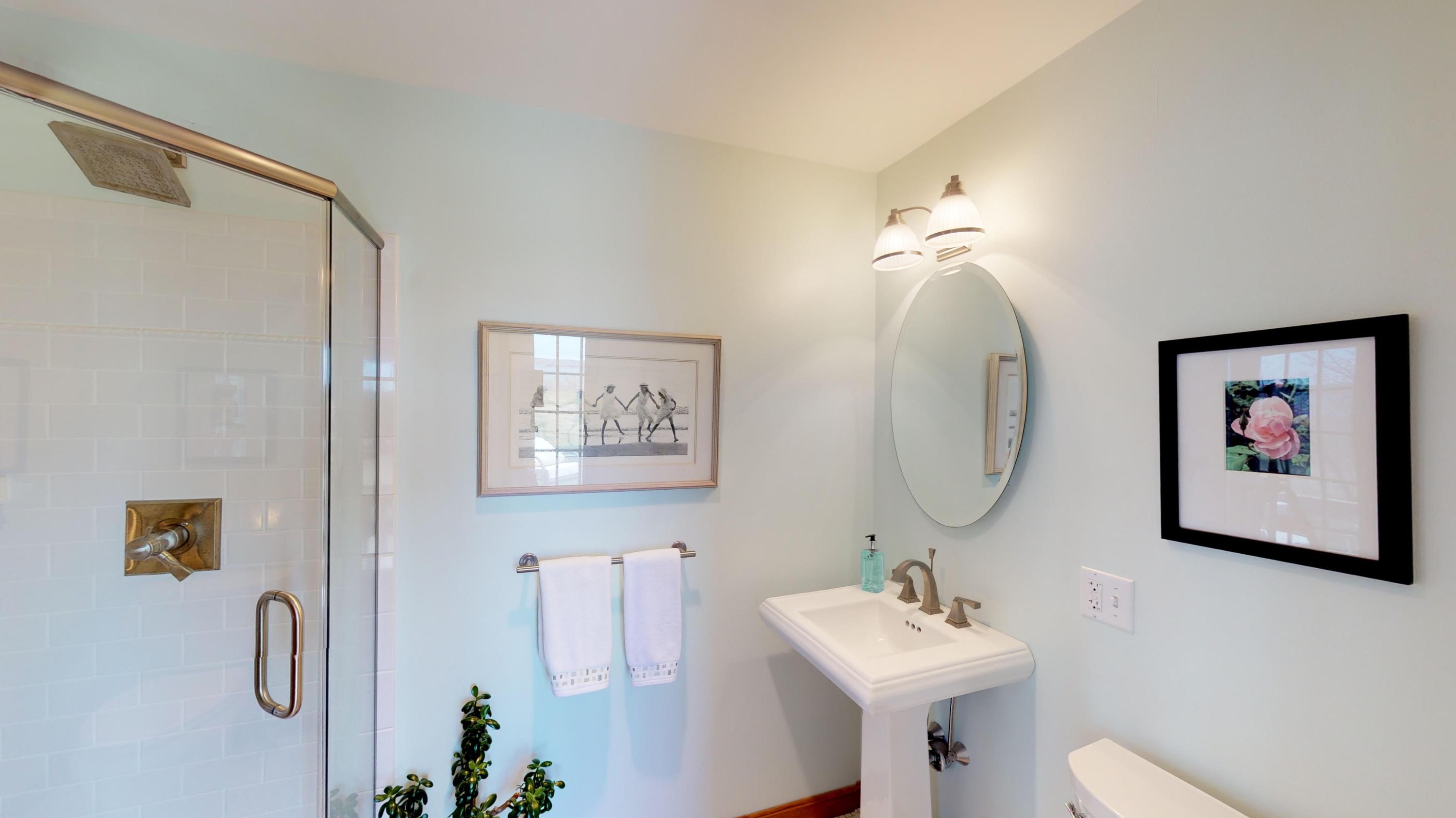 149 St George Road South Thomaston, ME 04858 - Photo 20 of 42 1st Floor Bathroom
