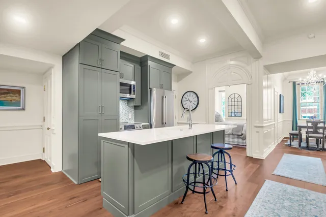 $6,250 | 49 Broad Street, Unit 1, Charleston, SC 29401