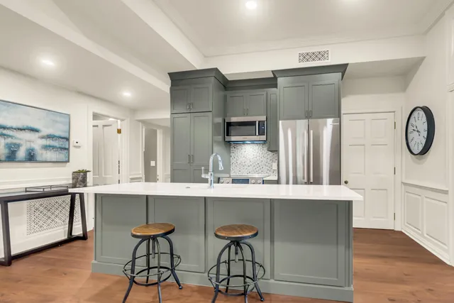 $6,250 | 49 Broad Street, Unit 1, Charleston, SC 29401