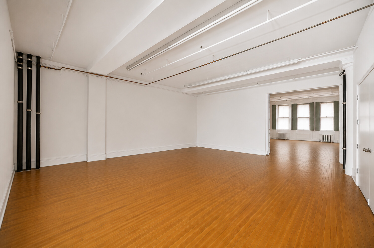 17 West 17th Street, Unit 2 Manhattan, NY 10011 - Photo 6 of 9 Gallery Image 6