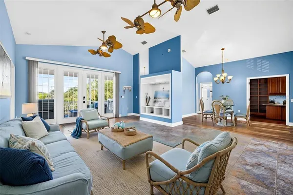 $679,000 | 821 Blue Heron Boulevard, Ruskin, FL 33570