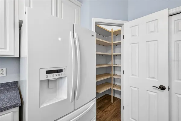 $679,000 | 821 Blue Heron Boulevard, Ruskin, FL 33570