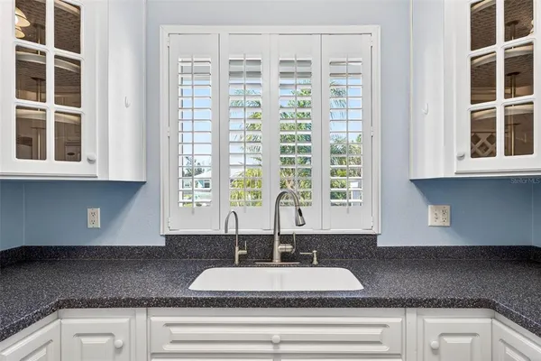 $679,000 | 821 Blue Heron Boulevard, Ruskin, FL 33570