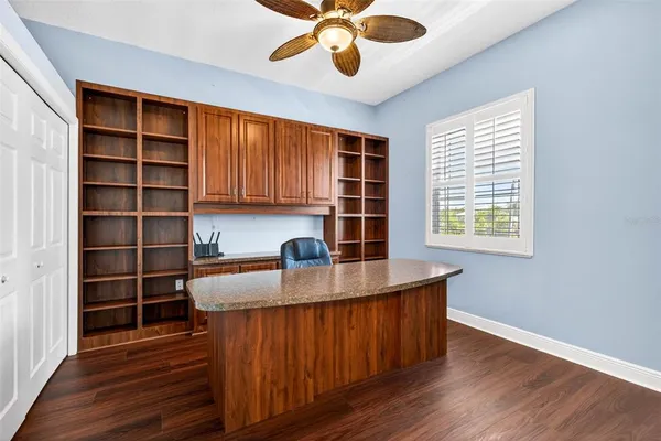 $679,000 | 821 Blue Heron Boulevard, Ruskin, FL 33570