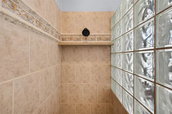 $679,000 | 821 Blue Heron Boulevard, Ruskin, FL 33570