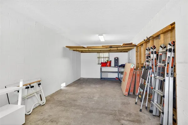 $679,000 | 821 Blue Heron Boulevard, Ruskin, FL 33570