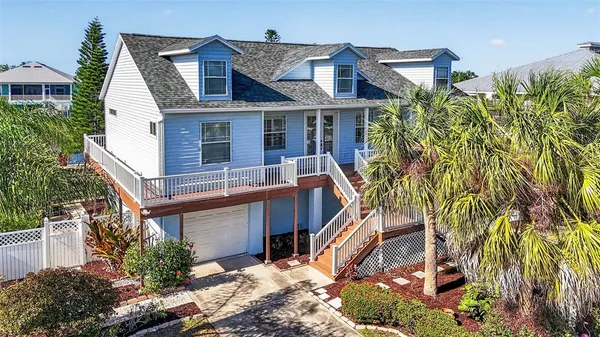 $679,000 | 821 Blue Heron Boulevard, Ruskin, FL 33570