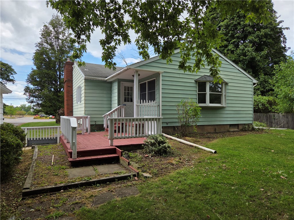 668 Long Pond Road Greece, NY 14612 - Photo 11 of 17 FEAR DECK