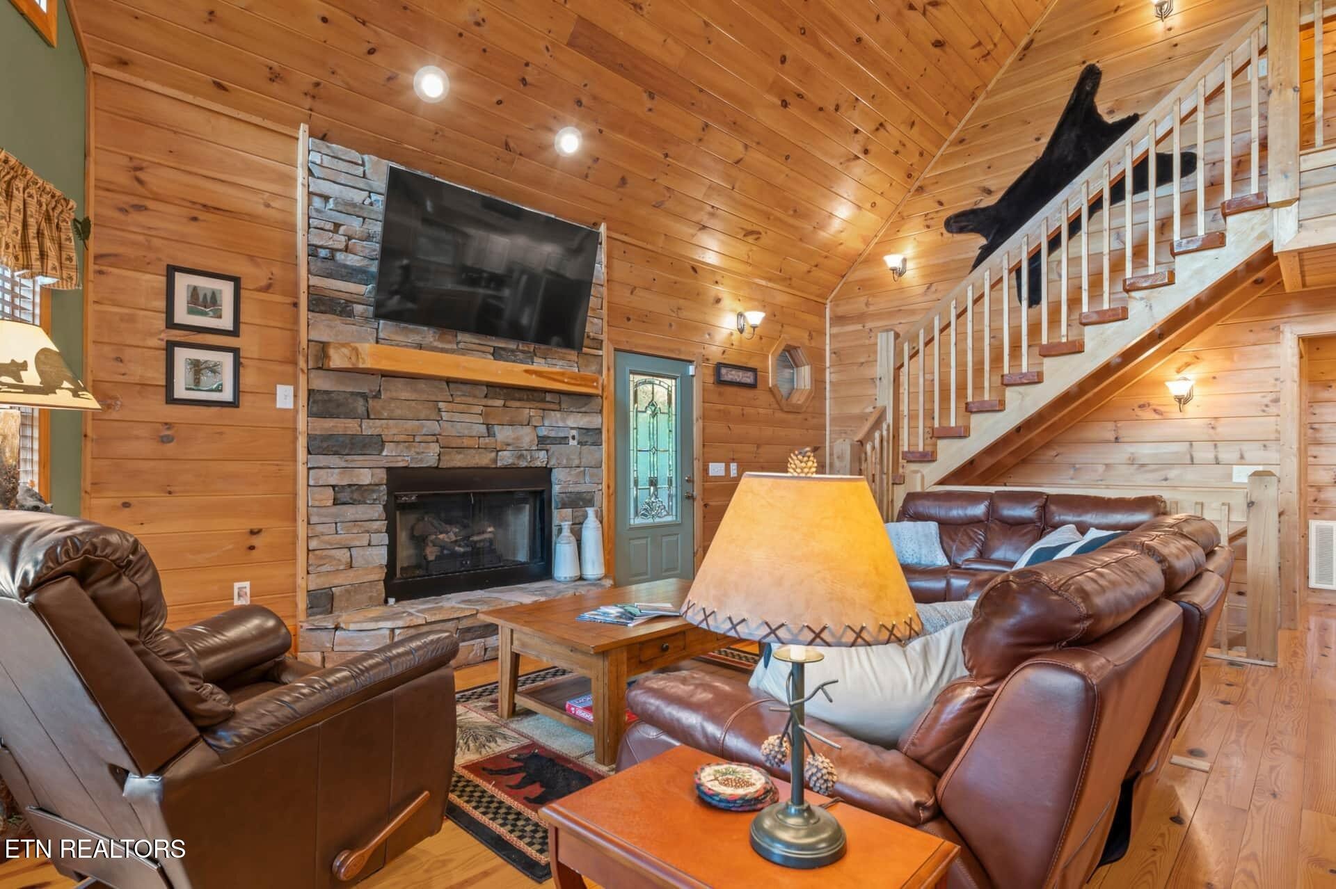 210 Meghans Way Townsend, TN 37882 - Photo 17 of 47