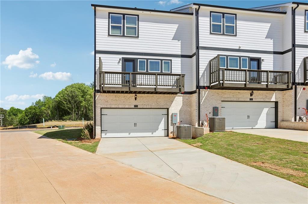 6350 Pinin Place Cumming, GA 30041 - Photo 6 of 45