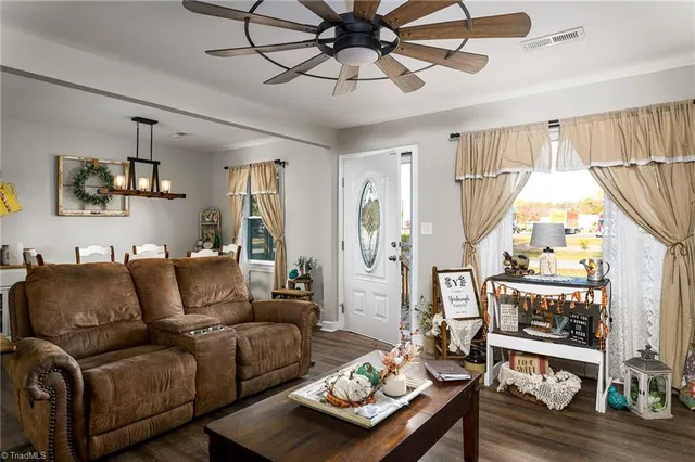 $219,000 | 130 Marlin Drive, Lexington, NC 27292