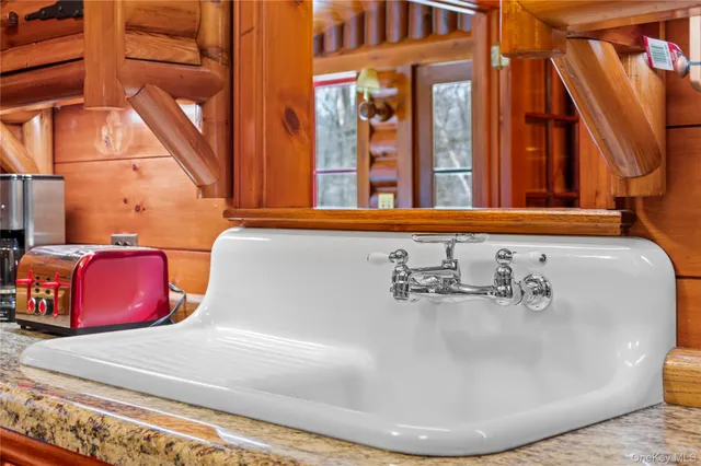 a bathroom with a tub