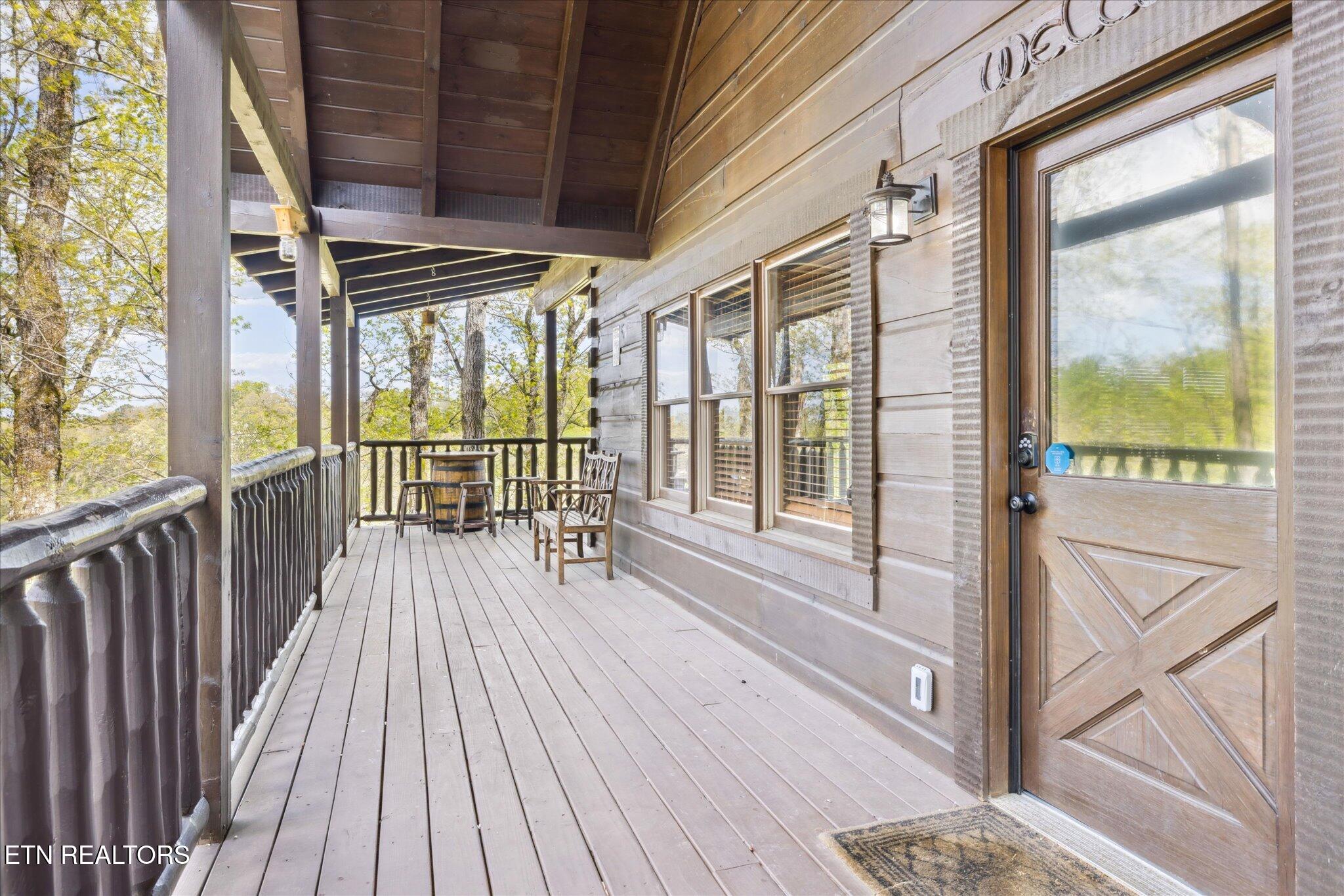 3206 Falling Leaf Way Pigeon Forge, TN 37863 - Photo 2 of 40 02-IMG_0145