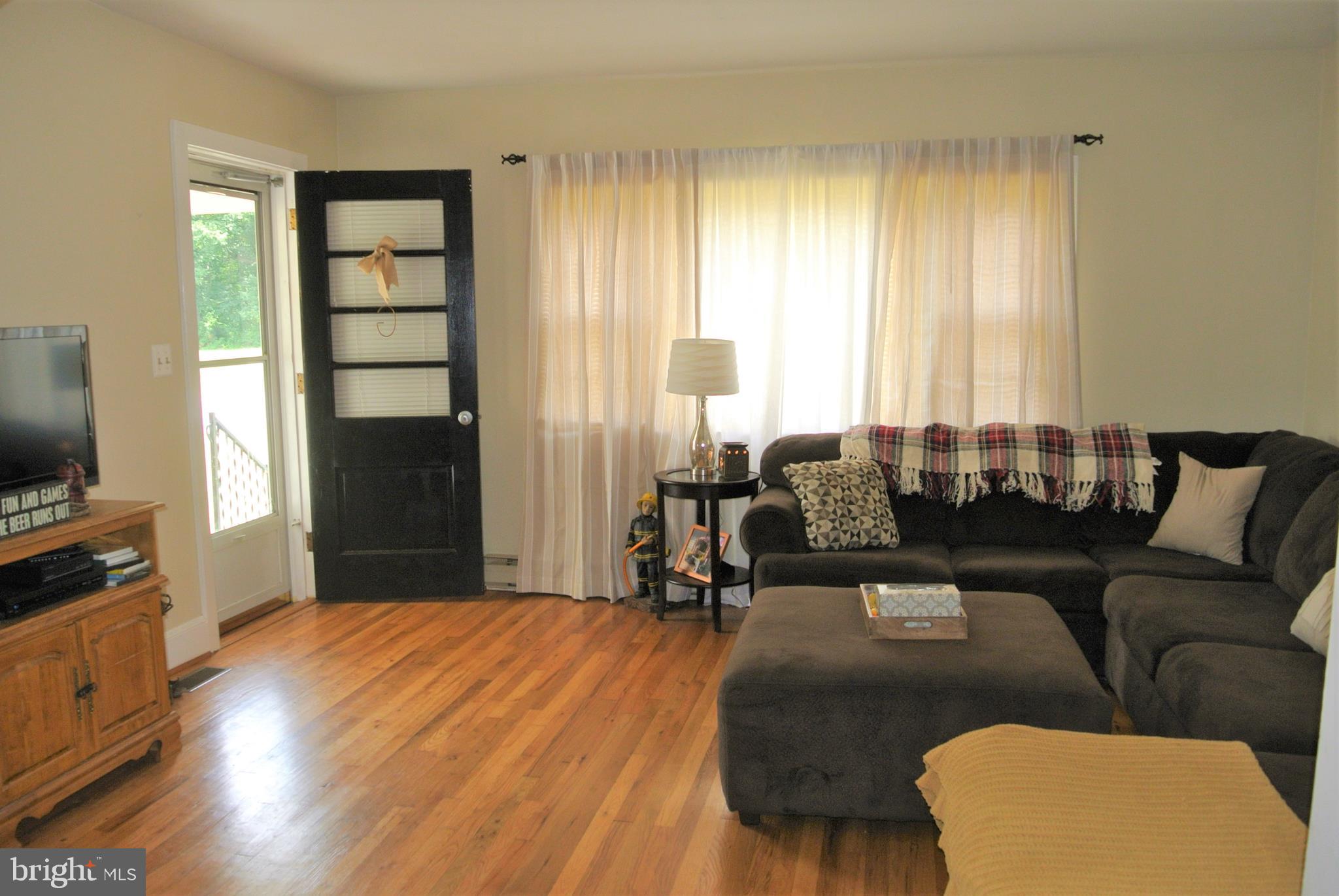 5189 Sumerduck Road Sumerduck, VA 22742 - Photo 12 of 23