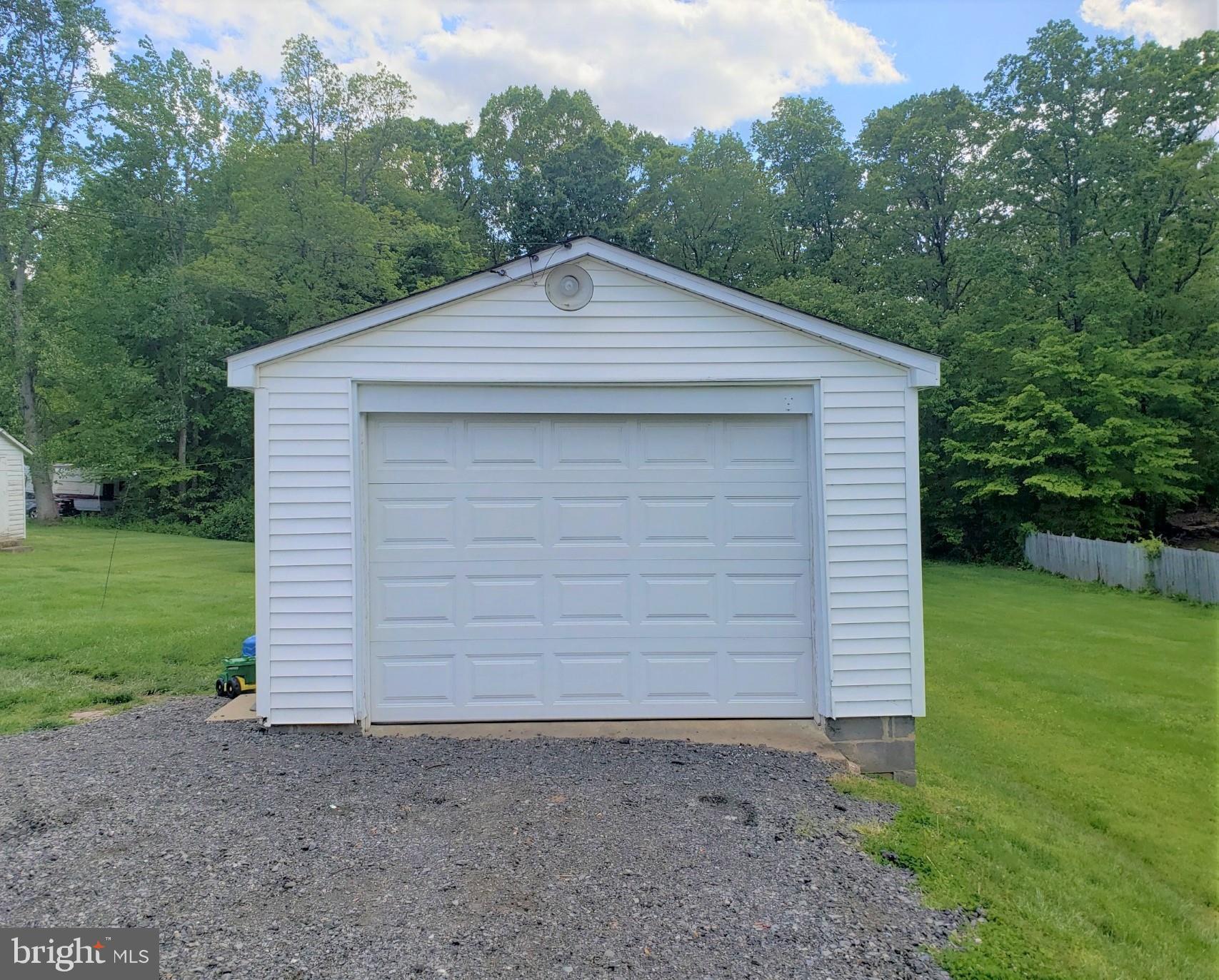 5189 Sumerduck Road Sumerduck, VA 22742 - Photo 6 of 23