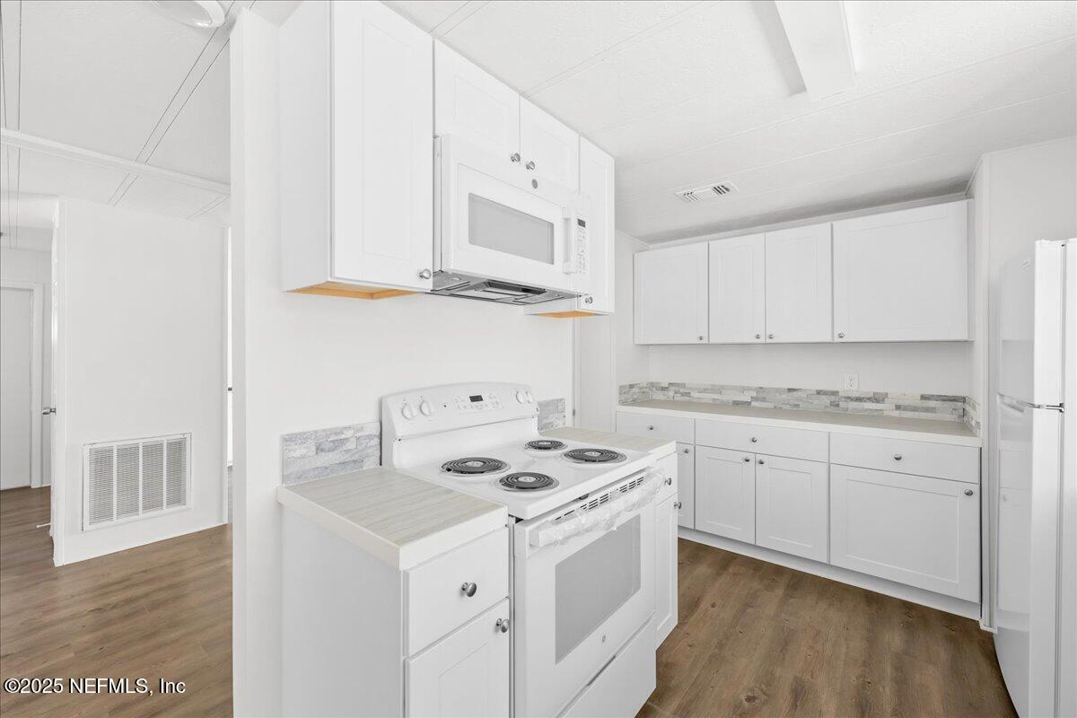 112 Bayberry Road Georgetown, FL 32139 - Photo 19 of 44 Kitchen