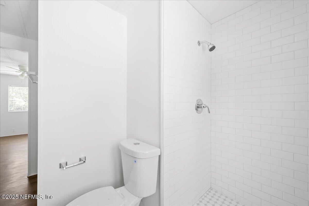 112 Bayberry Road Georgetown, FL 32139 - Photo 33 of 44 Master Bath