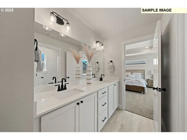 $359,900 | 579 Arthur Street, Umatilla, OR 97882