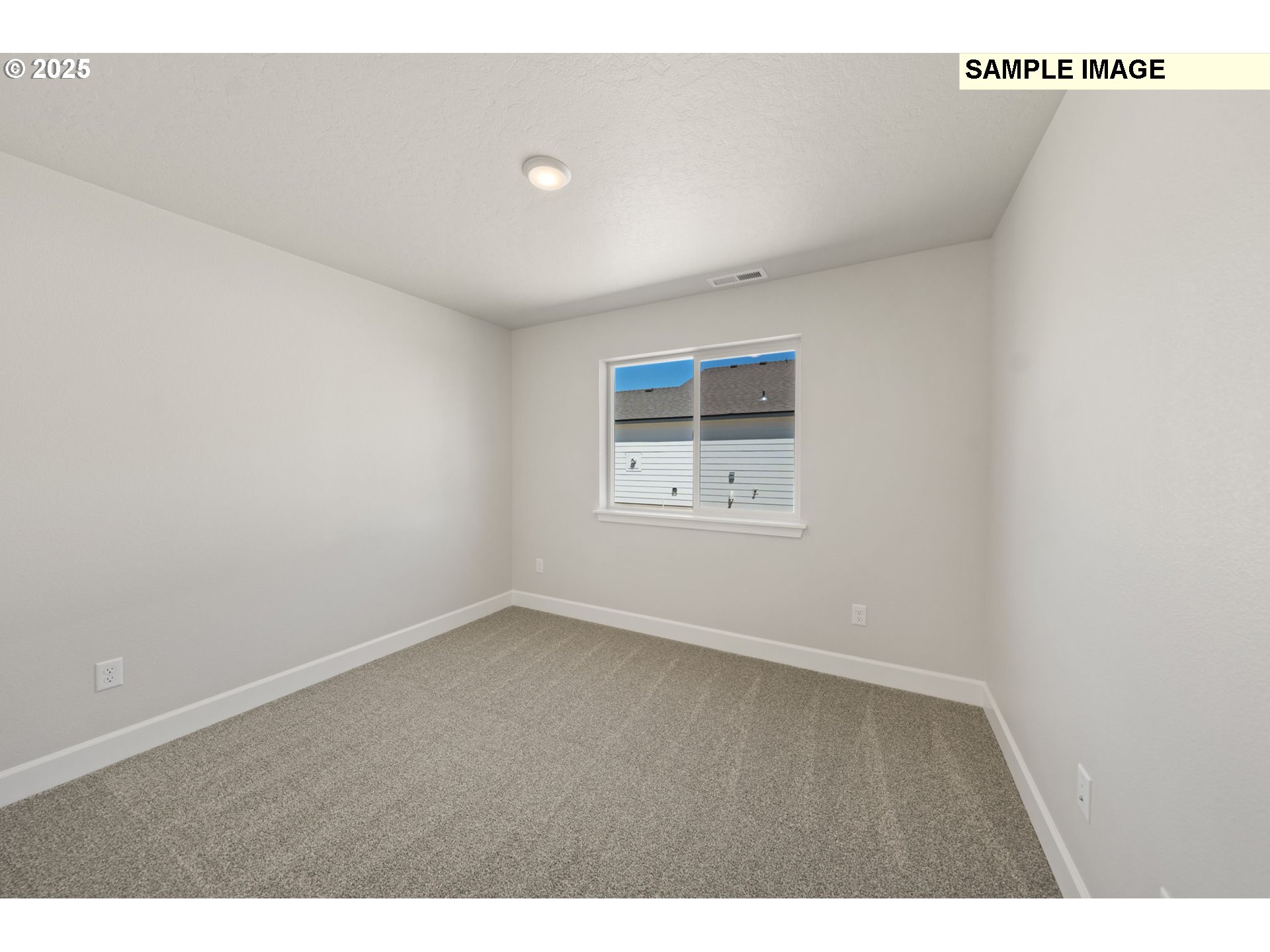 579 Arthur Street Umatilla, OR 97882 - Photo 24 of 31 a view of an empty room