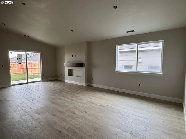 $359,900 | 579 Arthur Street, Umatilla, OR 97882